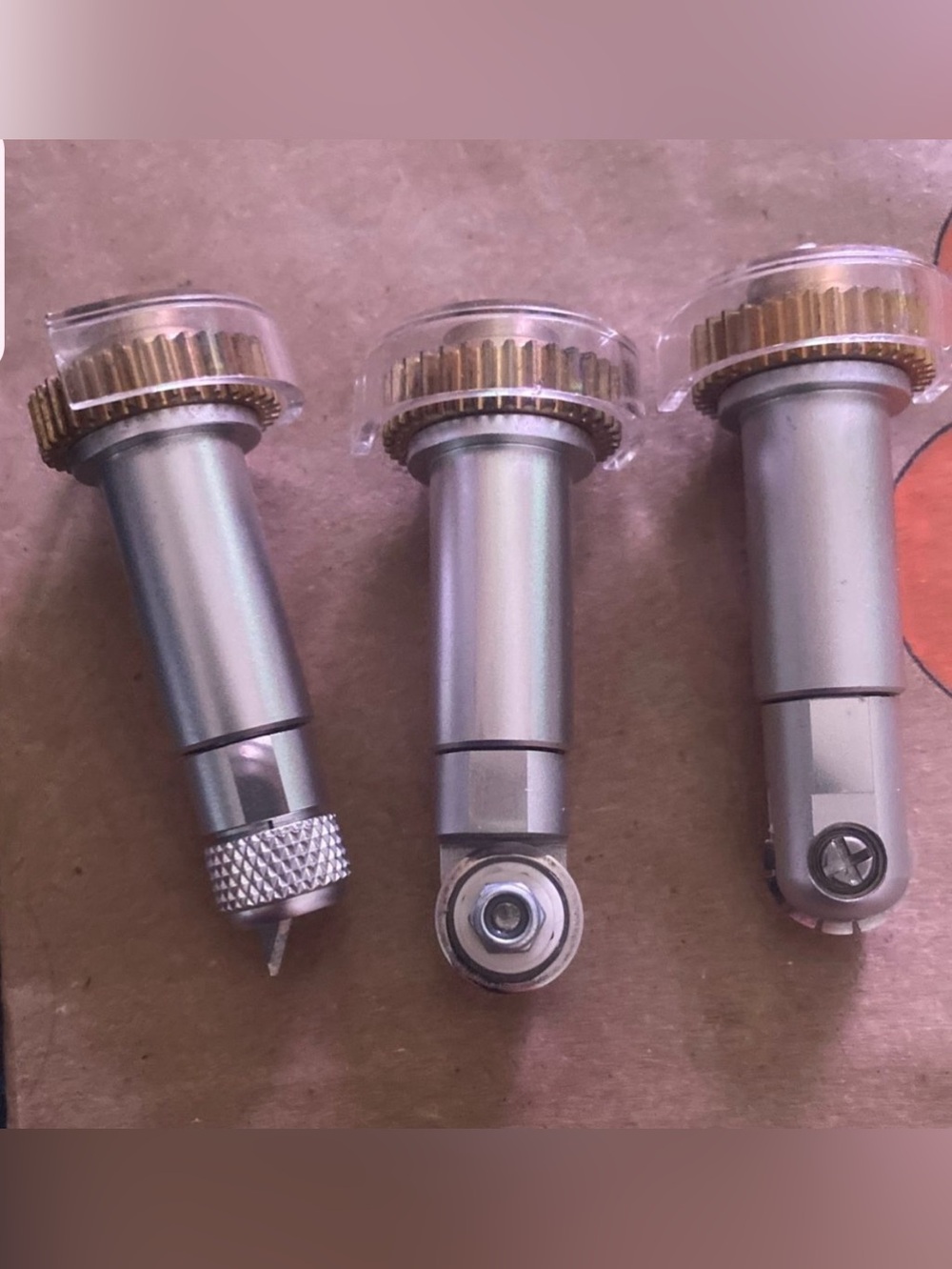 Cricut Clear and Gold Roller Tool